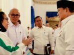 Nanik S Deyang Mundur Nanik S Deyang Mundur