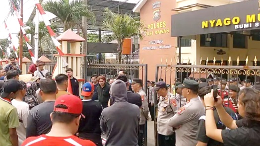 Demo Polres Musi Rawas