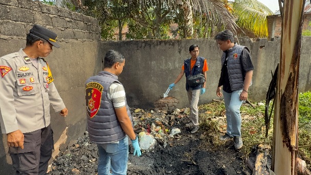 Bakar Sampah