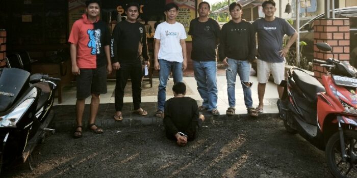 Pencuri Motor